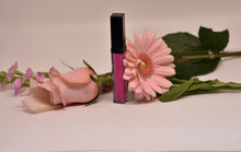 Load image into Gallery viewer, Matte Lipstick Pretty In Hot Pink
