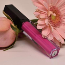 Load image into Gallery viewer, Matte Lipstick Pretty In Hot Pink
